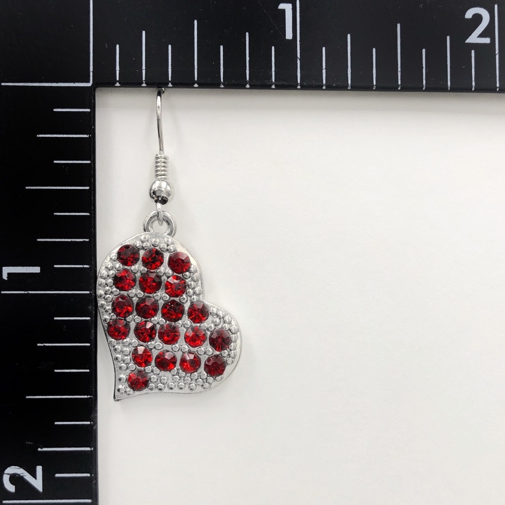 🍀 Heart Rhinestone Dangle Earrings - Picture 3 of 3